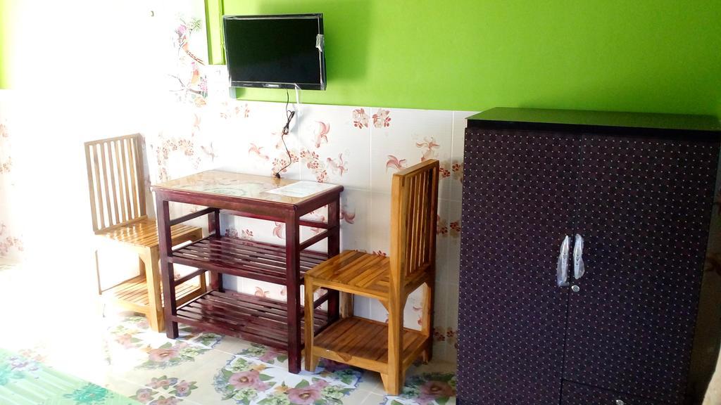 Rueangsrisiri Guesthouse 2 Sukhothai Ngoại thất bức ảnh